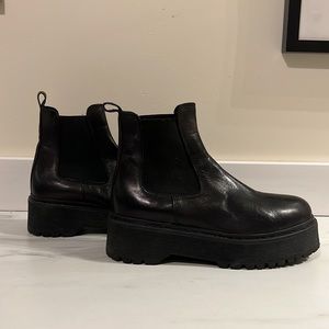 Black Platform Chelsea Boots - All Leather